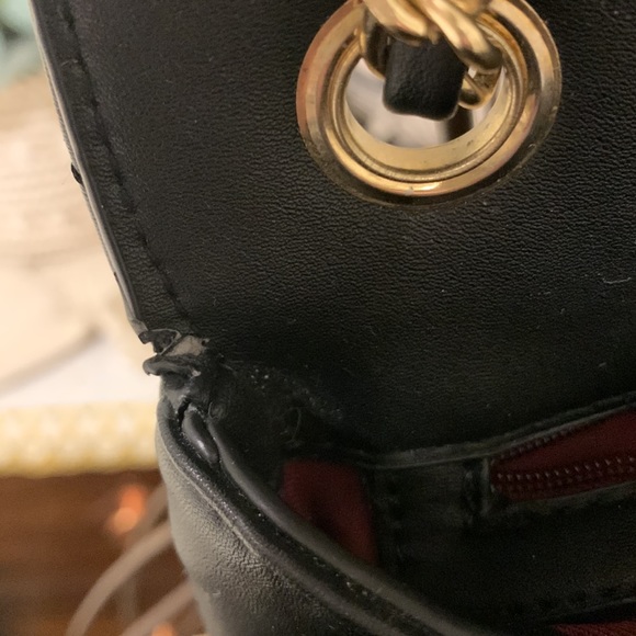 Silvian Heach Black Quilted Gold Chain Strap Handbag Purse - Picture 9 of 11